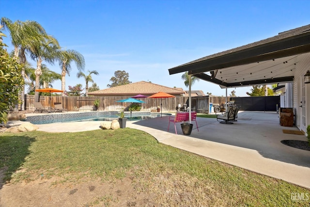 14508 Harvest Crest Ave, Bakersfield, CA 93314 - photo 48