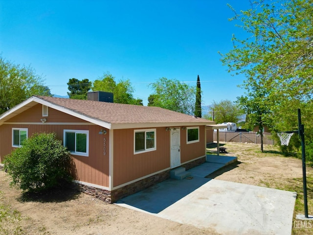 view of front of property with a patio area