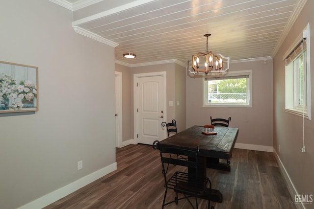 dining space featuring crown molding, a chandelier, and dark hardwood / wood-style floors