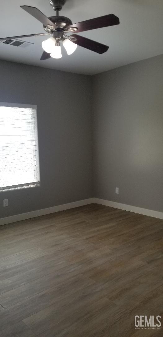 10609 Montemar Dr, Bakersfield, CA 93311 - photo 11