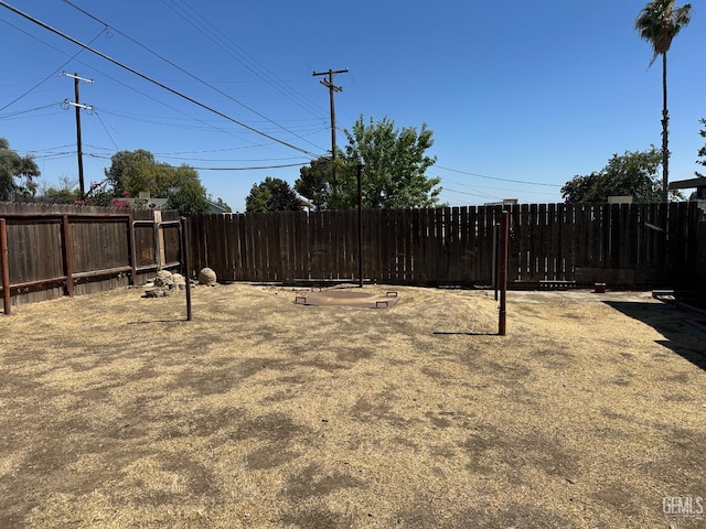 3417 River Blvd, Bakersfield, CA 93305 - view of yard