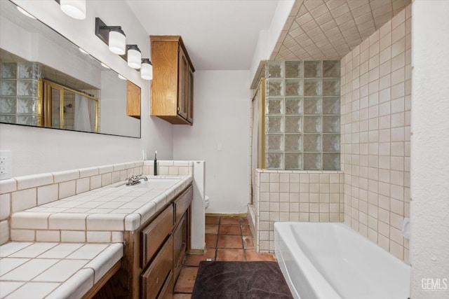 7544 Clifford Ct, Bakersfield, CA 93313 - full bath featuring toilet, a shower, a bath, and vanity