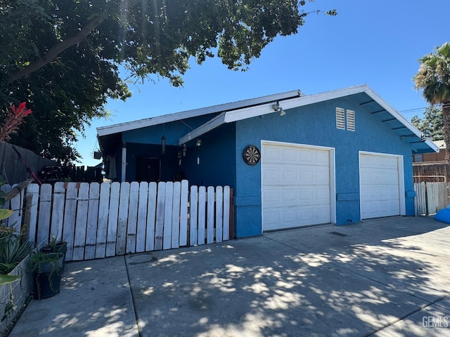 113 Beardsley Ave, Bakersfield, CA 93308 - photo 7