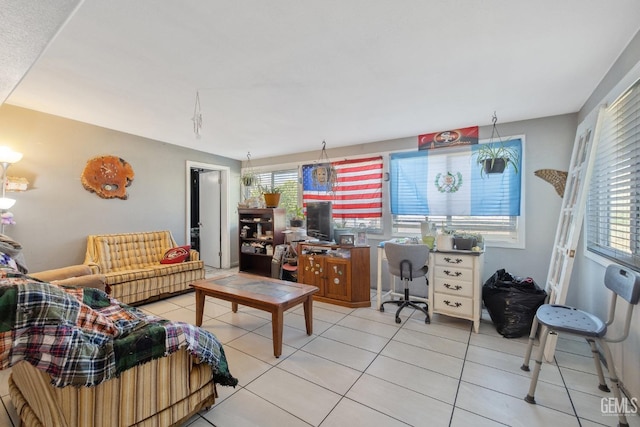 7958 Harmony Ln, Onyx, CA 93255 - tiled living room with an office area