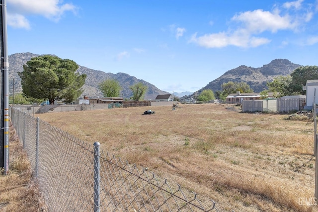 7958 Harmony Ln, Onyx, CA 93255 - mountain view