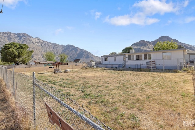 7958 Harmony Ln, Onyx, CA 93255 - view of yard featuring a mountain view