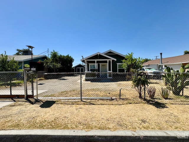 113 Moneta Ave, Bakersfield, CA 93308 - photo 1