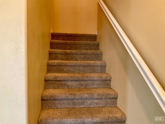 9902 Metropolitan Way, Bakersfield, CA 93311 - view of staircase