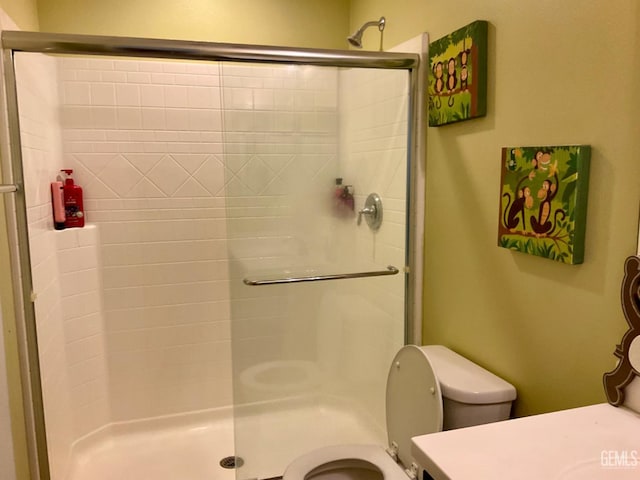 9902 Metropolitan Way, Bakersfield, CA 93311 - full bath with a shower stall and vanity