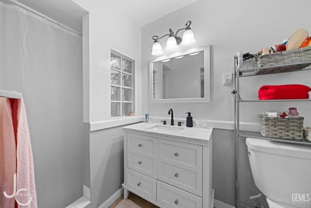 3713 Sechrest Ave, Bakersfield, CA 93309 - full bath featuring vanity and curtained shower