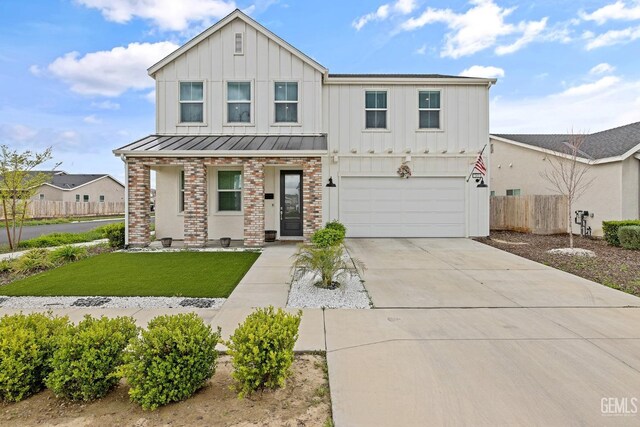 243 E Taylor Ave, Visalia, CA 93291 - photo 1
