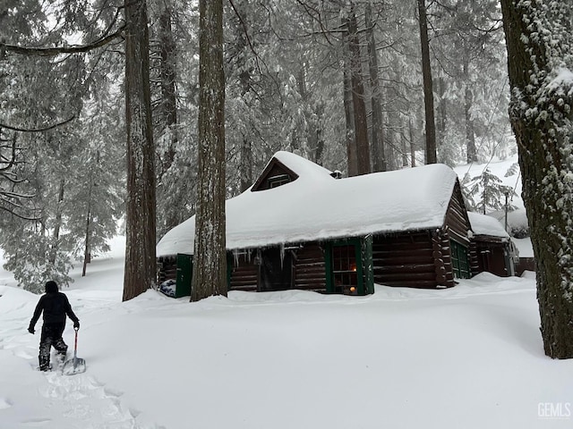 9525 Shirley Meadows Rd Unit 6, Wofford Heights, CA 93285 - snow covered property with log siding