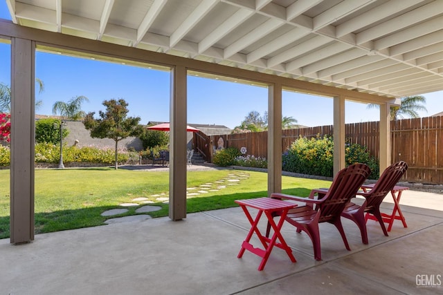 5512 Sicily Ct, Bakersfield, CA 93308 - view of patio / terrace