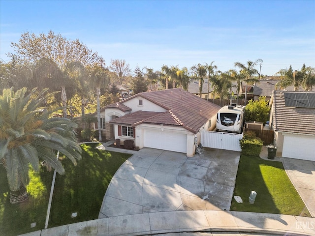 view of front of home with a front yard