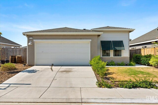 9733 Amberdale Way, Shafter, CA 93263 - photo 4
