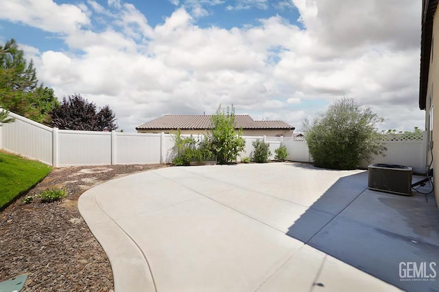 13820 Barbon Beck Ave, Bakersfield, CA 93311 - photo 33