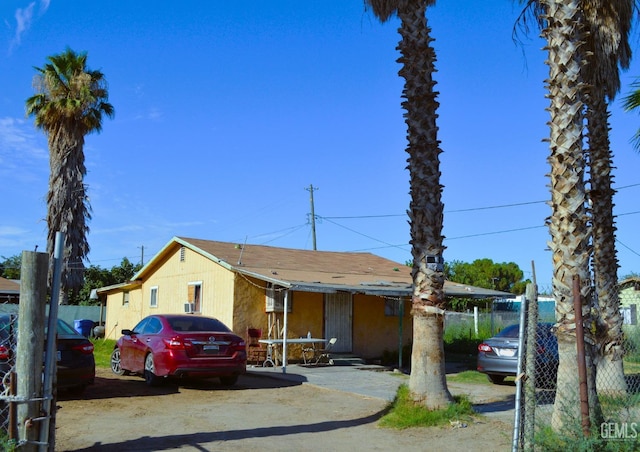 view of front of house