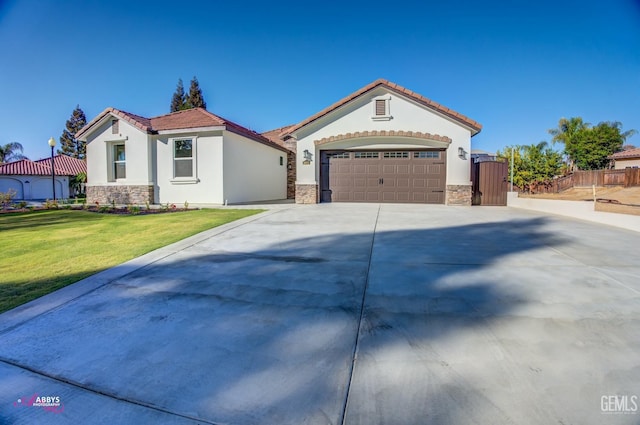 Listing photo 2 for 14902 Colonia De Las Rosas, Bakersfield CA 93306