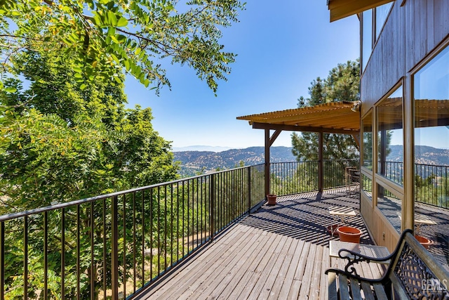 25001 Cannonero Ct, Tehachapi, CA 93561 - wooden terrace featuring a mountain view