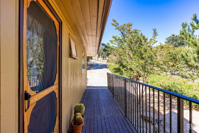 25001 Cannonero Ct, Tehachapi, CA 93561 - view of wooden deck