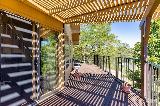 25001 Cannonero Ct, Tehachapi, CA 93561 - wooden terrace featuring a pergola
