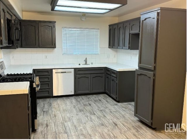 10916 Royal Ascot Ave, Bakersfield, CA 93312 - photo 5