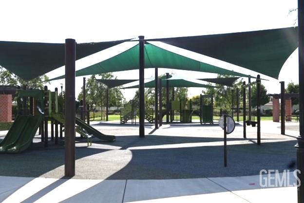 12703 Fairlawn Dr, Bakersfield, CA 93311 - view of community jungle gym