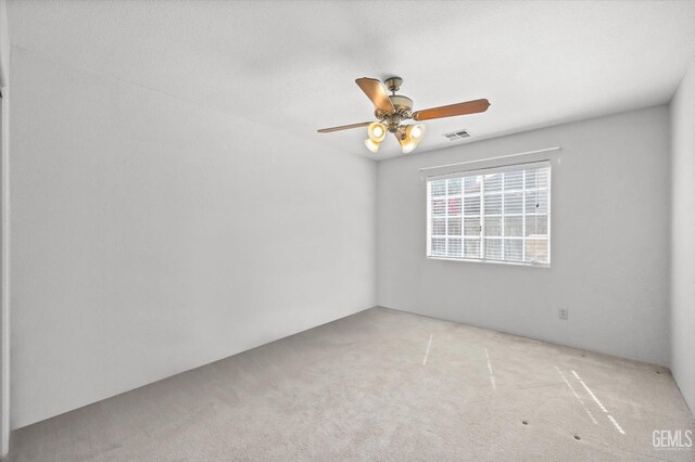 7601 Live Oak Way, Bakersfield, CA 93308 - spare room with carpet floors and a ceiling fan