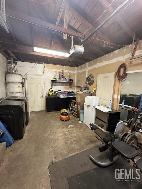 103 Hudson Dr, Bakersfield, CA 93307 - photo 13