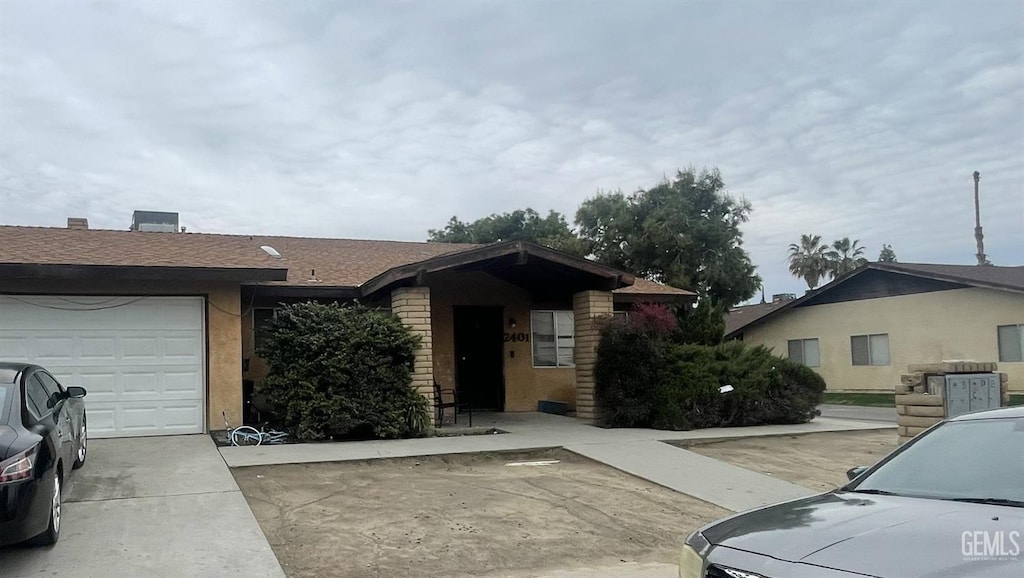 2401 Westholme Blvd, Bakersfield, CA 93309 - photo 1