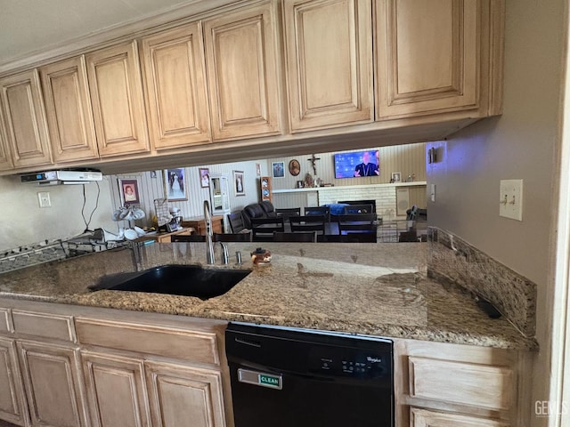 1313 Quincy St, Delano, CA 93215 - photo 10