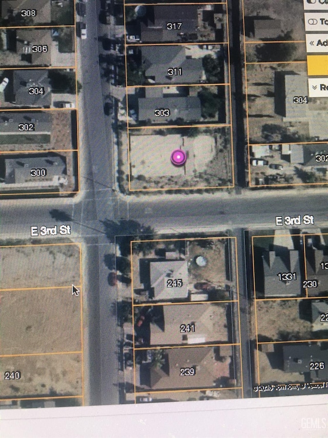 301 Tyree Toliver St, Bakersfield, CA 93307