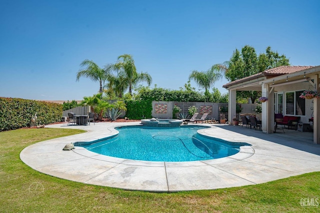 6315 Veronese Ct, Bakersfield, CA 93306 - view of swimming pool featuring a fenced backyard, a patio, and a pool with connected hot tub