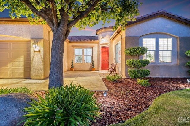 6315 Veronese Ct, Bakersfield, CA 93306 - view of front of house featuring stucco siding and a tile roof