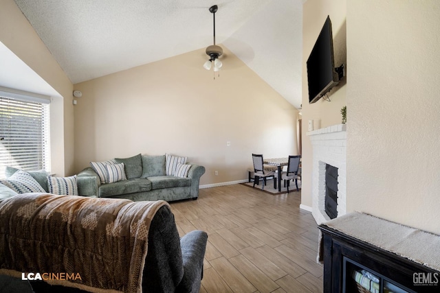 8913 Worrell Ct, Bakersfield, CA 93311 - photo 16