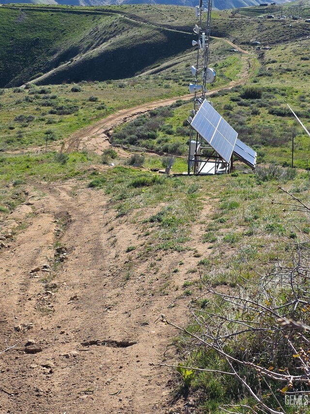 4501 Ridge Route Dr, Lebec, CA 93243