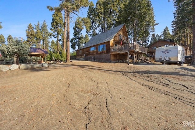 view of front of property