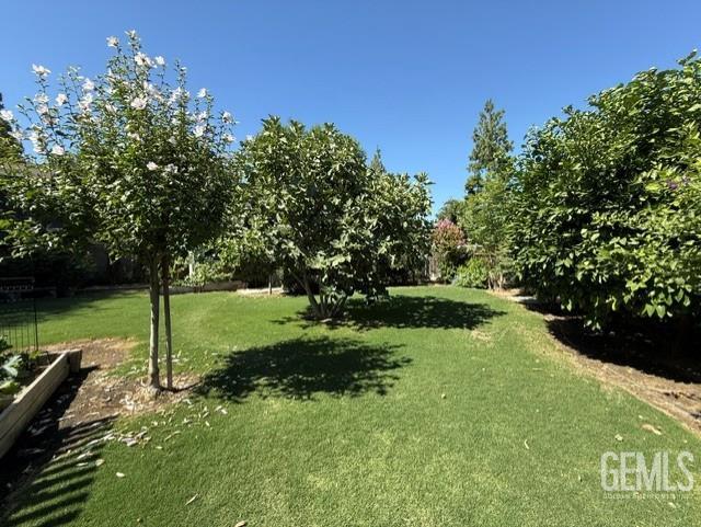 7009 Quailwood Dr, Bakersfield, CA 93309 - photo 31