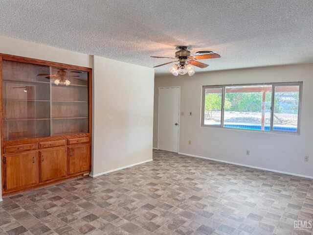 2808 Scott Pl, Bakersfield, CA 93306 - photo 14