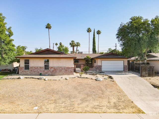 2808 Scott Pl, Bakersfield, CA 93306 - photo 1