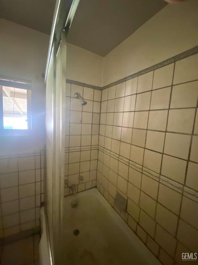 325 Kincaid St, Bakersfield, CA 93307 - photo 6