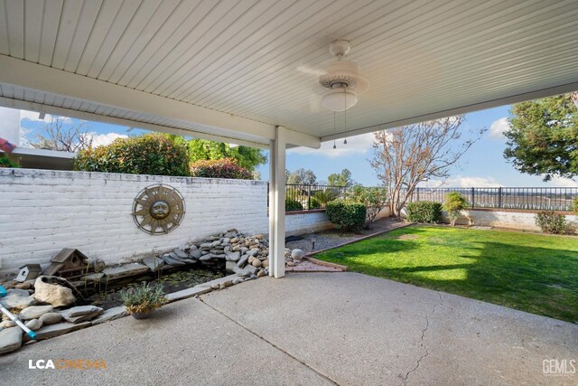 view of patio / terrace featuring ceiling fan