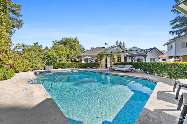 6707 Park W Cir, Bakersfield, CA 93308 - view of pool featuring an outdoor hangout area and a patio