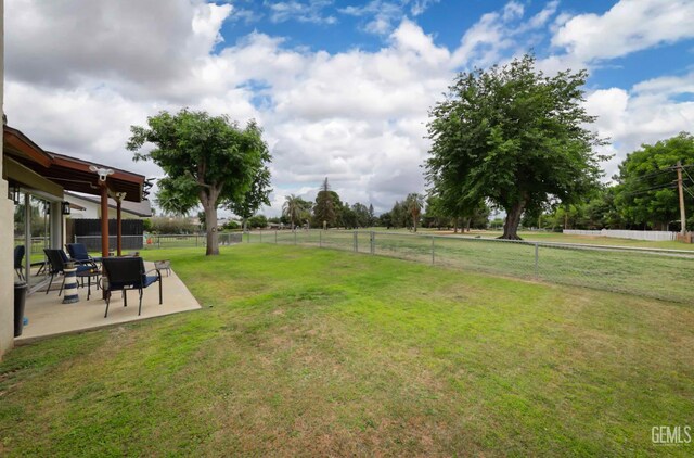 109 Bermuda St, Bakersfield, CA 93309 - view of yard featuring a patio
