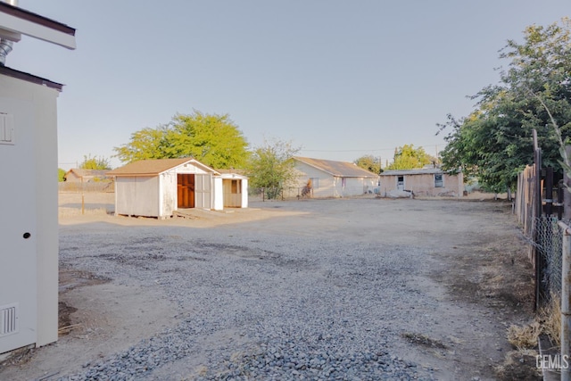 401 Klassen Dr, Shafter, CA 93263 - photo 15