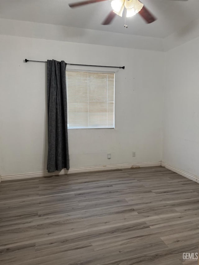 1107 Monterey St, Bakersfield, CA 93305 - spare room with wood finished floors and a ceiling fan