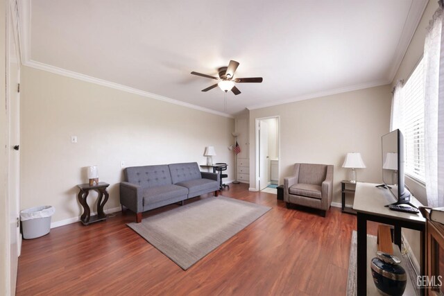 408 Pebble Beach Dr, Bakersfield, CA 93309 - living room featuring crown molding, ceiling fan, wood finished floors, and baseboards