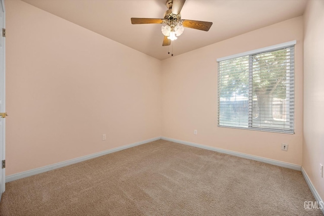 10200 Cheyenne Dr, Bakersfield, CA 93312 - unfurnished room with light colored carpet and a ceiling fan