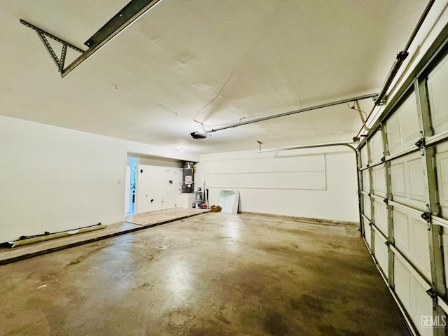 4208 Tierra Verde St Unit 2, Bakersfield, CA 93301 - garage featuring a garage door opener