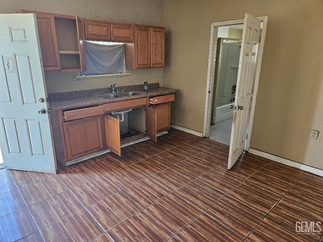 kitchen featuring sink